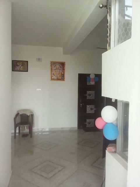 Shiv Ganga Guest house 2*